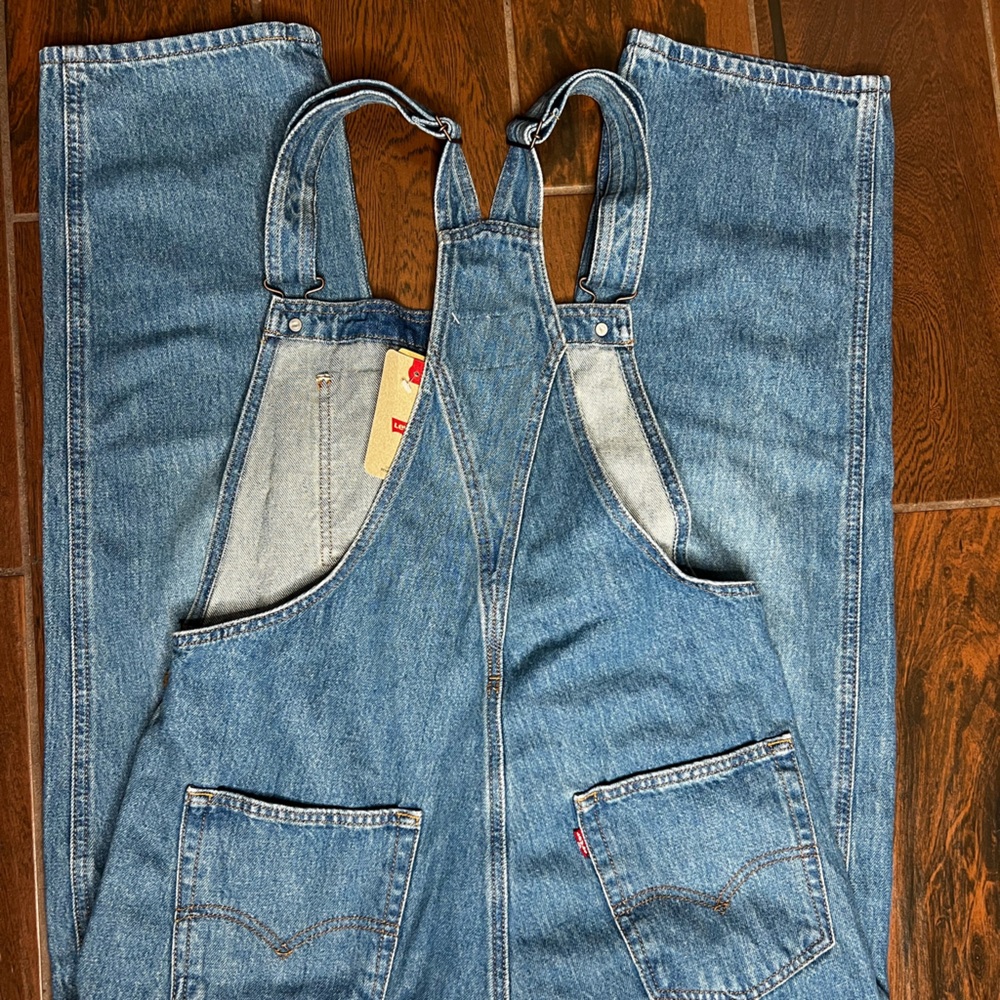 Levi’s Denim Jean Medium Wash Straight Leg Overalls Women’s Size Large - Picture 4 of 4